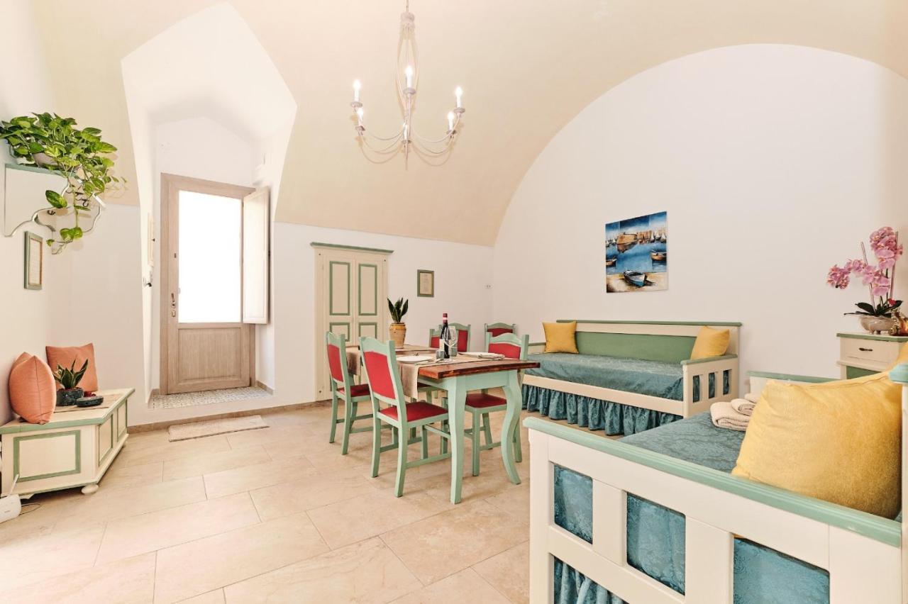 Signuria Apartment Gallipoli Bagian luar foto