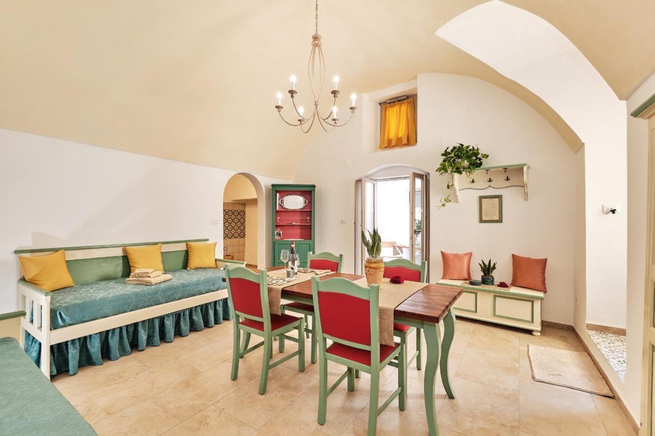 Signuria Apartment Gallipoli Bagian luar foto