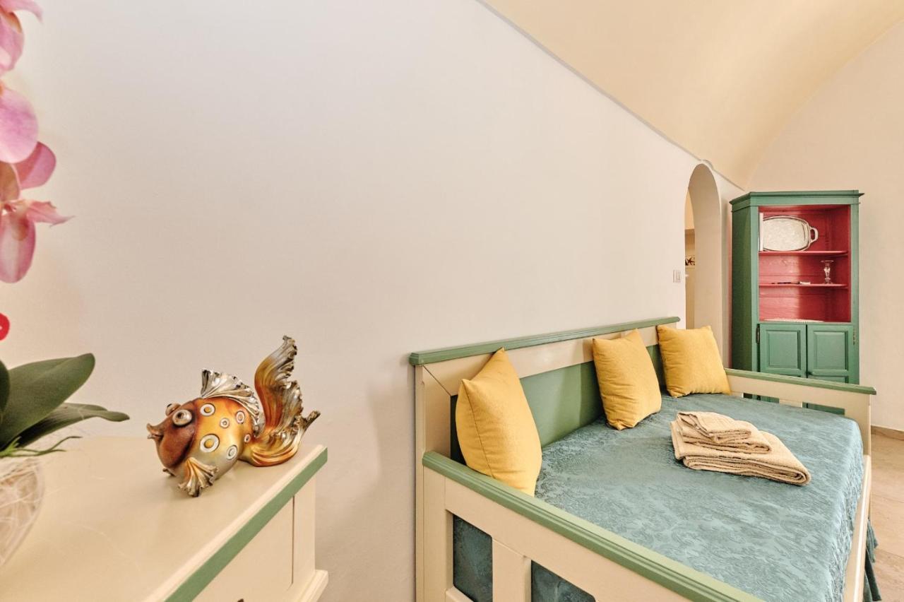 Signuria Apartment Gallipoli Bagian luar foto