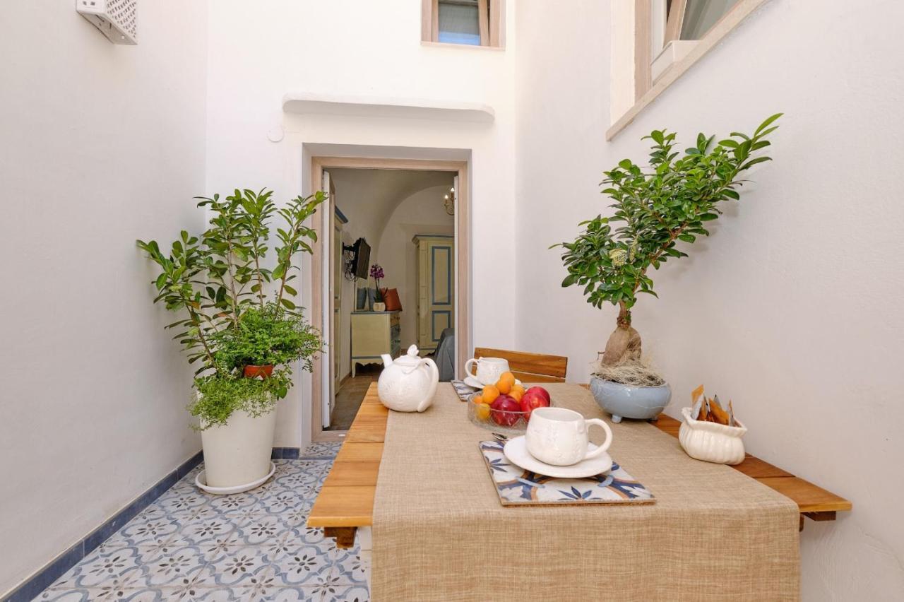 Signuria Apartment Gallipoli Bagian luar foto