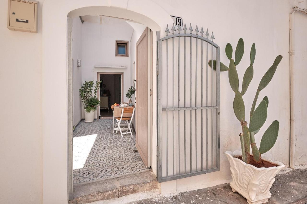 Signuria Apartment Gallipoli Bagian luar foto
